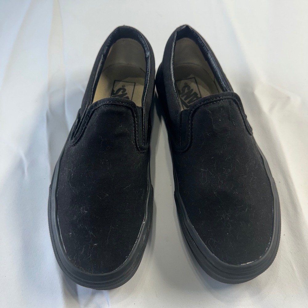 Vans Classic Slip-On Sneakers Triple Black Canvas Skate Shoes Womens 8